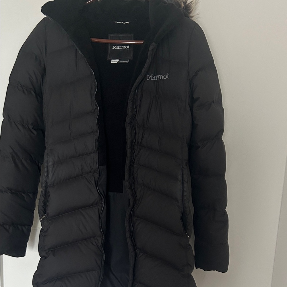 Marmot Women's Dark Puffer Jacket - Picture 6 of 7